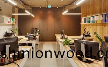 安(an)裝(zhuang)木地闆(ban)時要不(bu)要(yao)裝踢腳線？踢腳(jiao)線的(de)顔(yan)色應(ying)該(gai)怎麼選(xuan)？