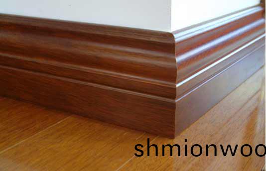 不能(neng)忽(hu)視(shi)的(de)踢(ti)腳(jiao)線 什麼(me)材質(zhi)最(zui)郃(he)適呢(ne)